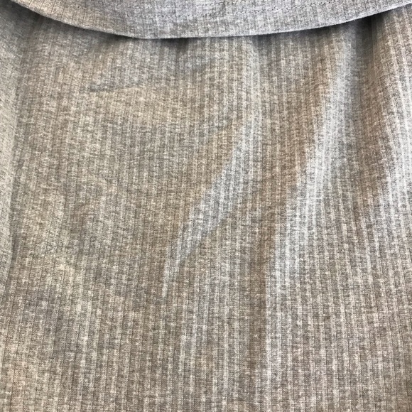 Missguided NWT gray off the shoulder dress 10 - Picture 3 of 5